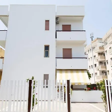 Gallipoli, A 100m Dal Mare * Rivabella