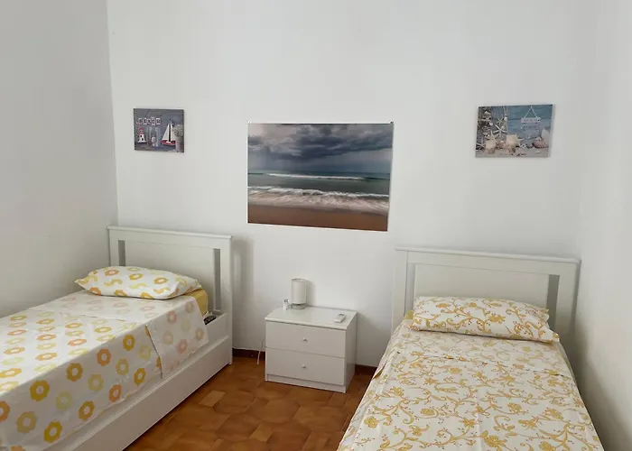 Gallipoli, A 100m Dal Mare Rivabella